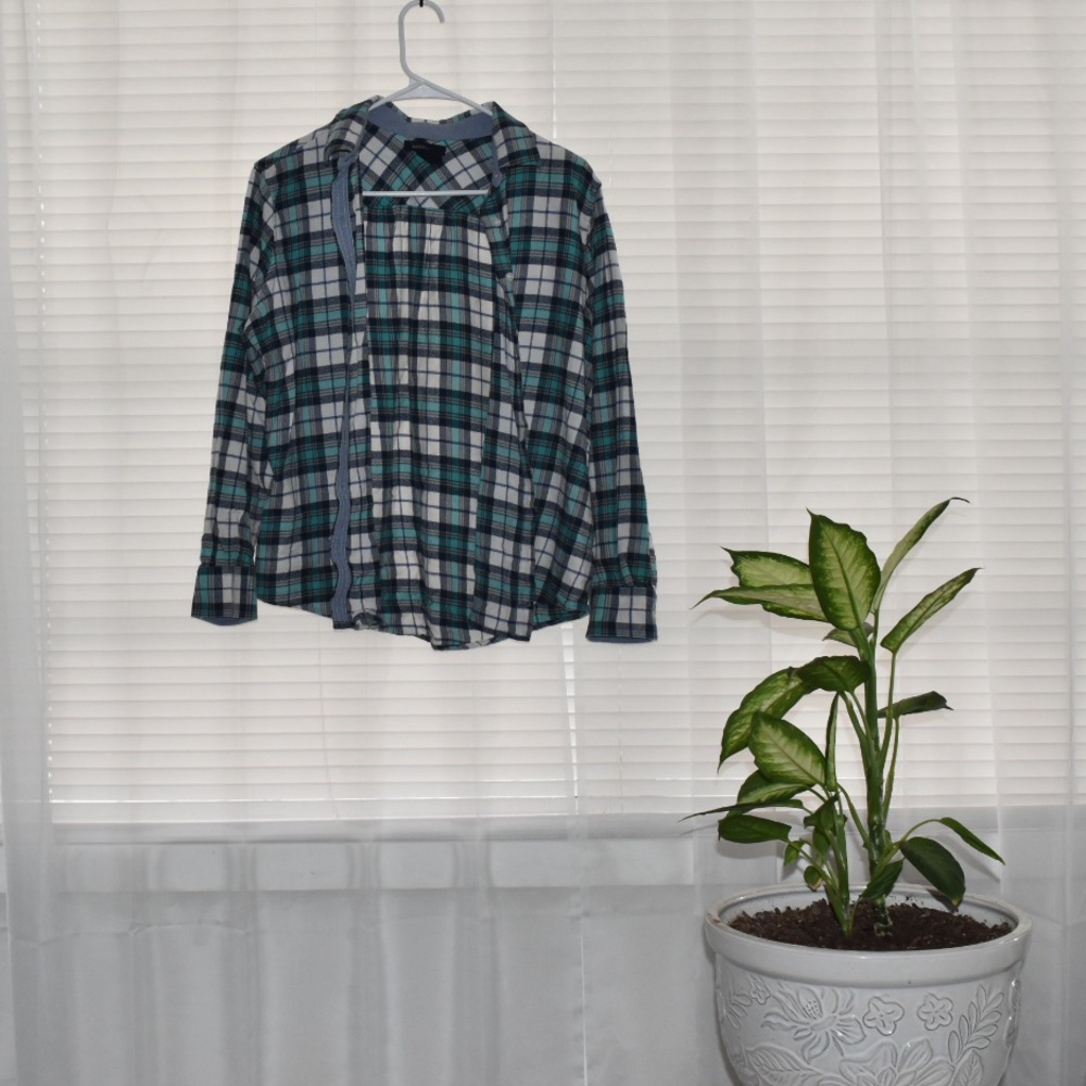 Teal, White, Blue, and Red Collared Flannel
